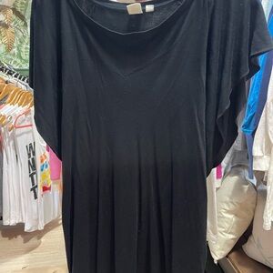 GAP Black Short Sleeve Women's Tee